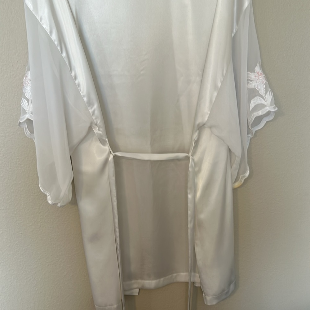 Val Mode robe - Picture 10 of 16